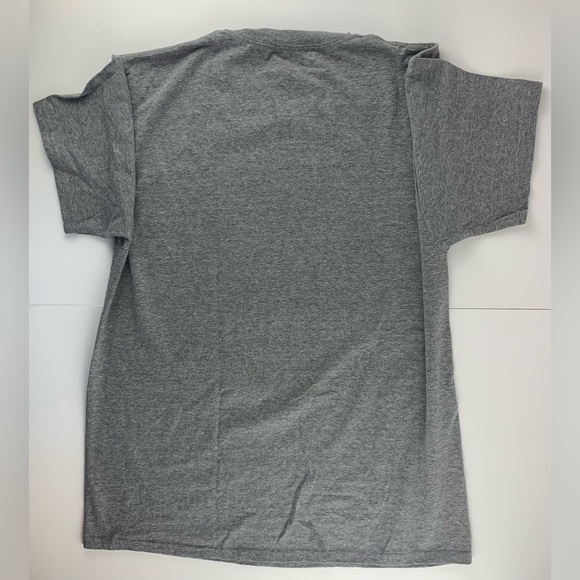 VNTG Disney‎ Parks WDW Pirates of the Caribbean Hanes Gray Cotton T-Shirt Large - Picture 5 of 6